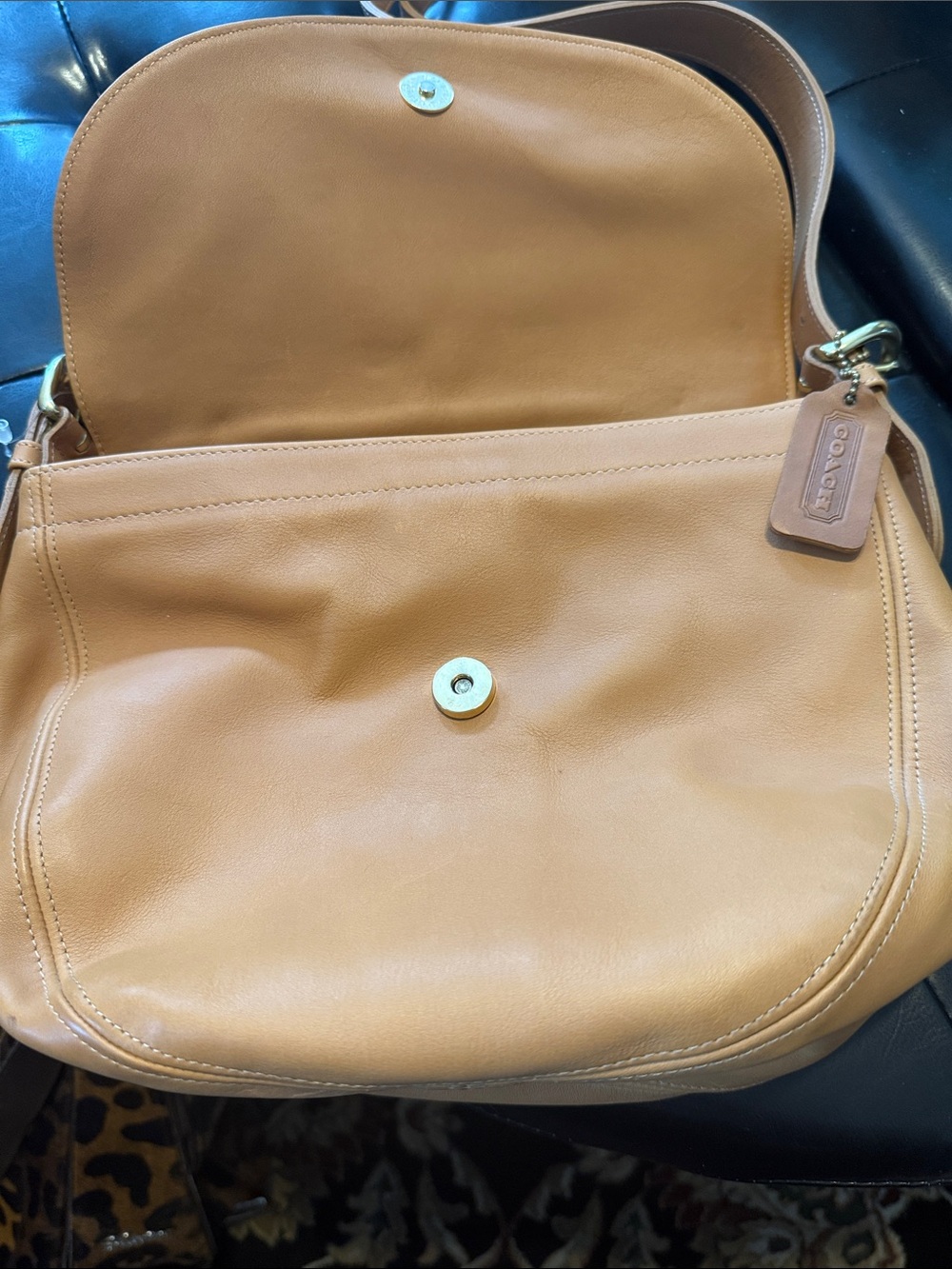 Coach Saddle Shoulder Bag in Caramel Tan